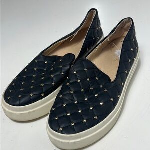 Yellow Box Sz 8.5 Slip On Gold Bedazzled Jewel Platform Shoe